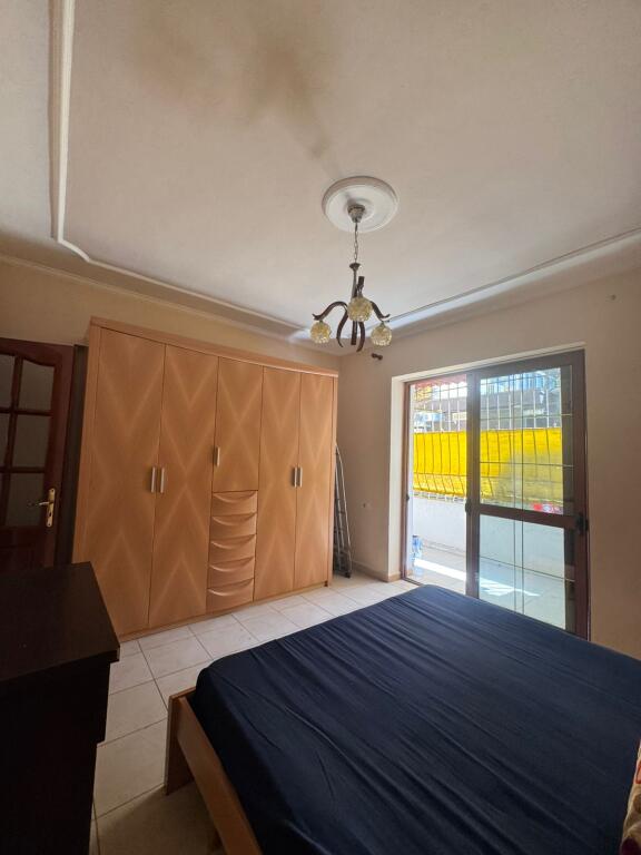 Jepet me qira - banese 100 m2 🏠