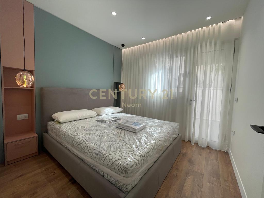QIRA, APARTAMENT 2+1 TEK LIQENI I THATE - I SAPO INVESTUAR!