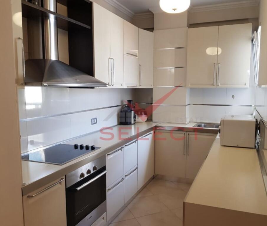 Apartament 2+1 me qira tek Rruga e Elbasanit!