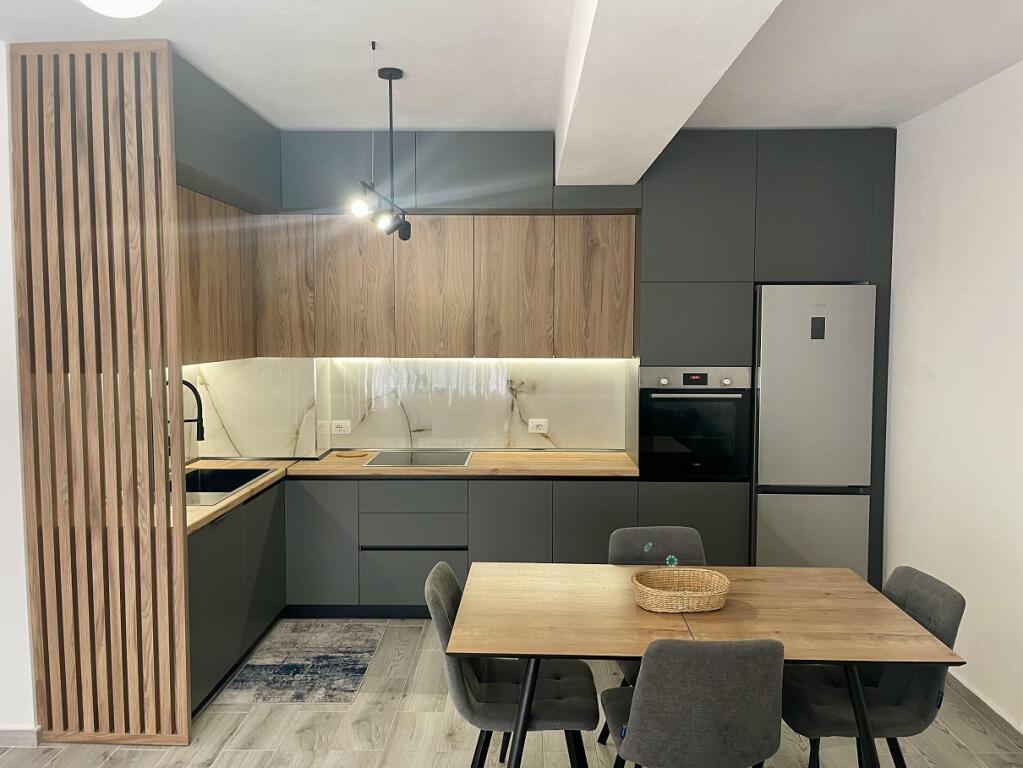 Affittasi appartamento 2+1 presso Residenza Kodra e Diellit