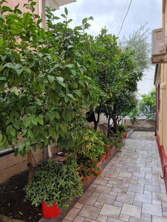 2+1 apartments for rent on the villa floor near the Swedish Embassy!