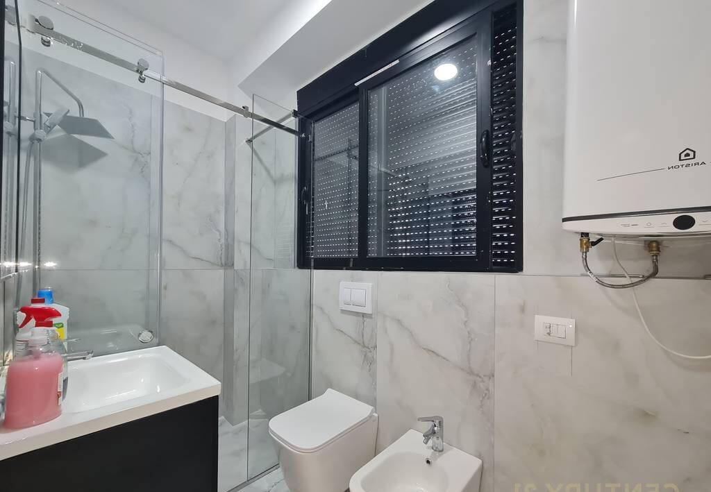 OFROJ PER QIRA APARTAMENT 1+1 + POST PARKIMI REZIDENCA ALEKSANDROS-SELITE!