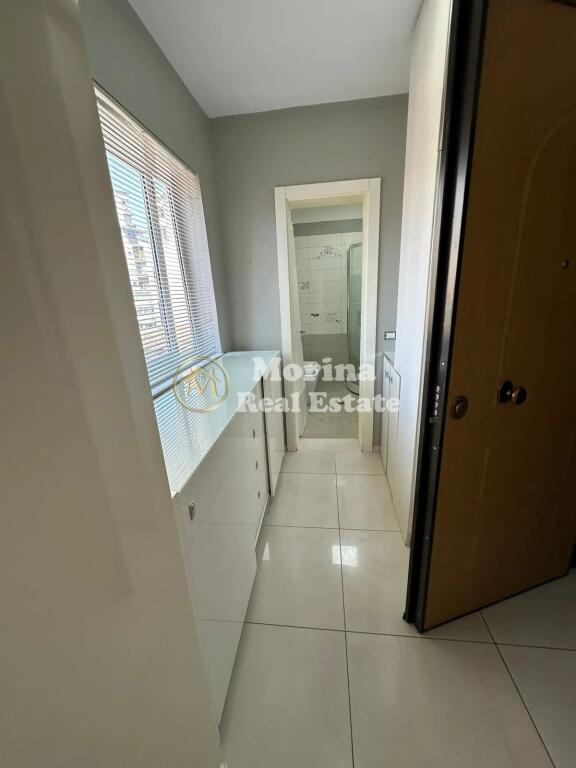 Qera Apartament 3+1+bllk, Pazari i Ri, 790 Euro/muaj.