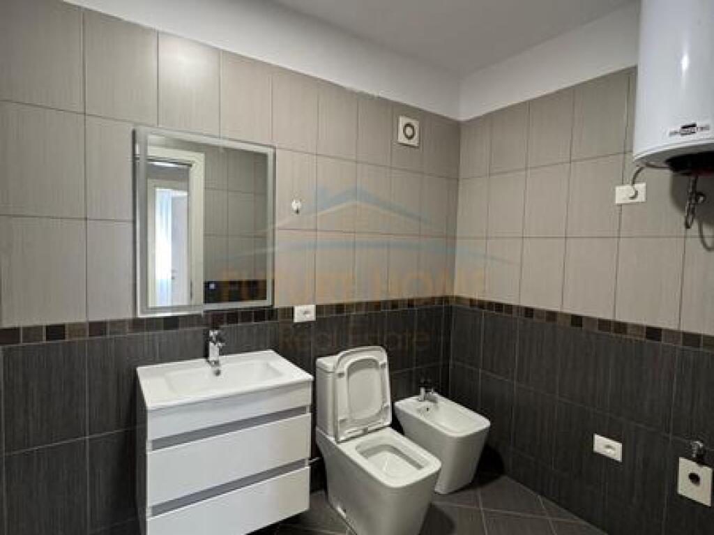 Shitet, Apartament 2+1, Rruga e Dajtit, Fresk, Tirane.