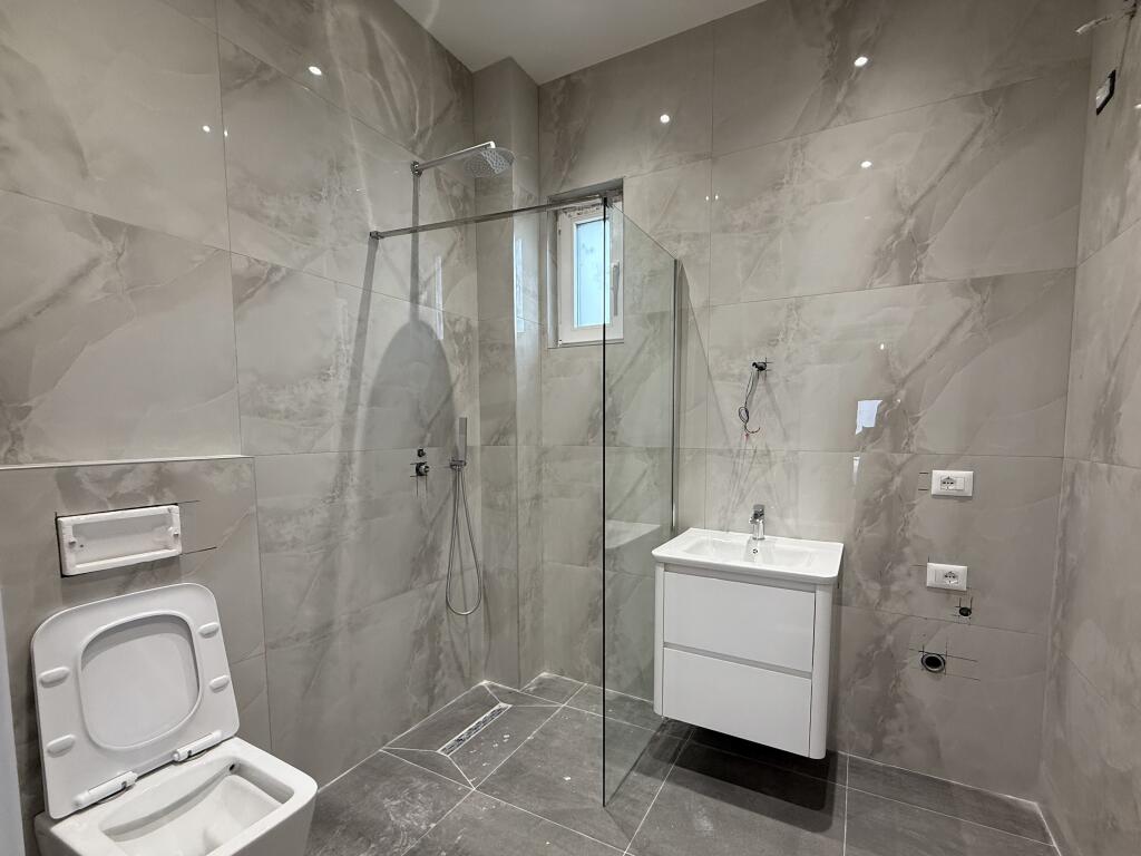 Apartment 1+1 for sale in Ali Dem near the contact!!