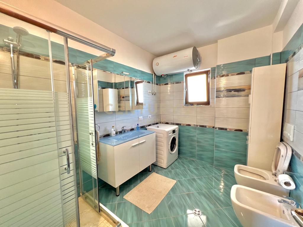 APPARTAMENTO 2 + 1 E VERANDA IN AFFITTO 205M2 IN SPIAGGIA ILIRIA DURRES !