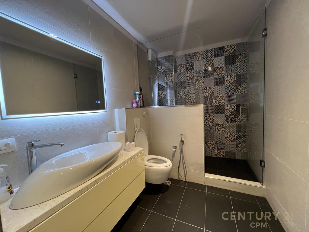 UFFICIO IN AFFITTO PRESSO RING CENTER! 2.500 € /Mese