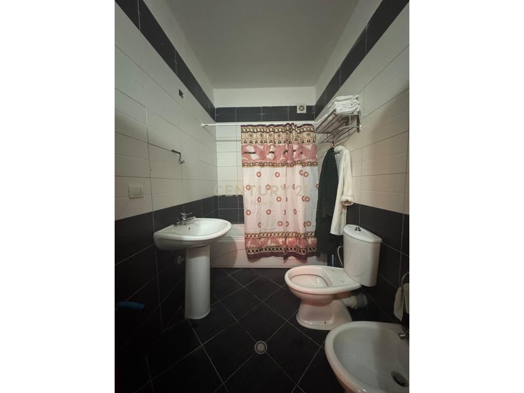Apartament 1+1 Me Qira, Liqeni i Thatë - 550.00€