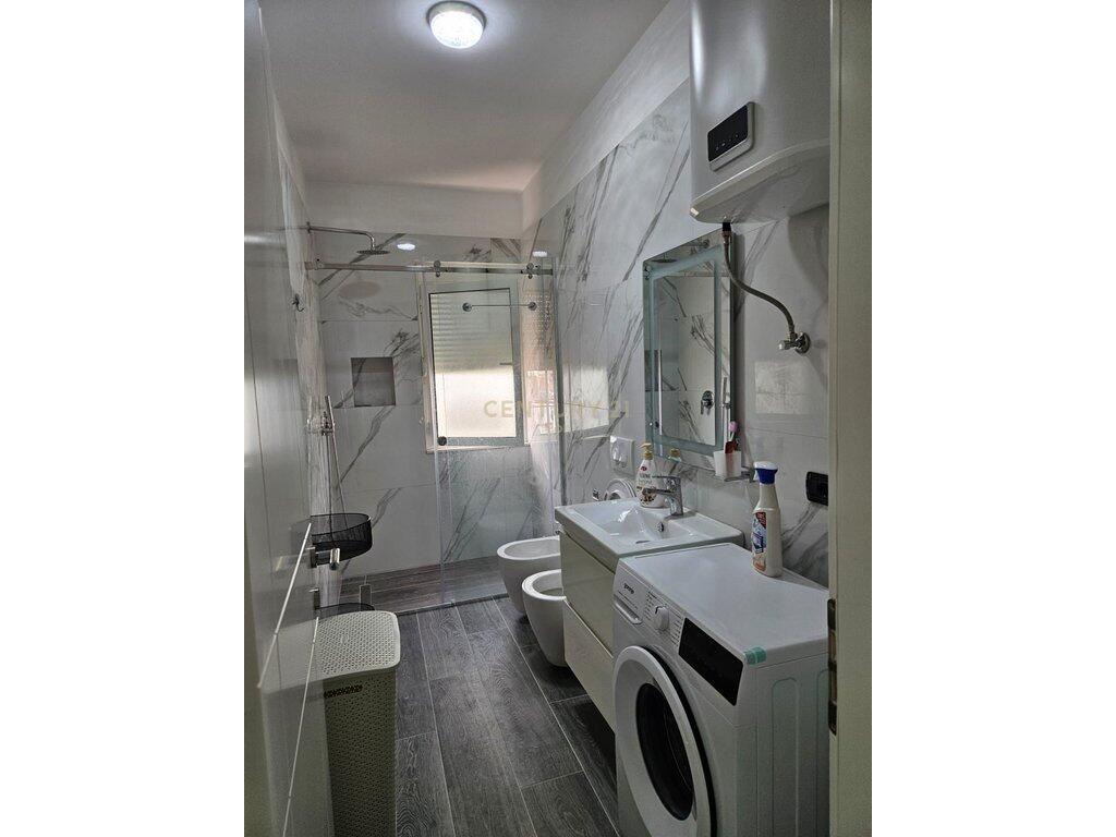 FOR RENT APARTMENT 2+1+2, NEAR THE INDUSTRIAL MARKET IN DURRES!