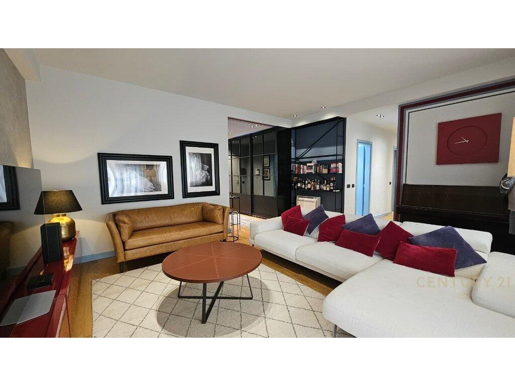 🌟 Apartament Luksoz 3+1+2 me 3 Poste Parkimi – Me Qira në Touch of the Sun
