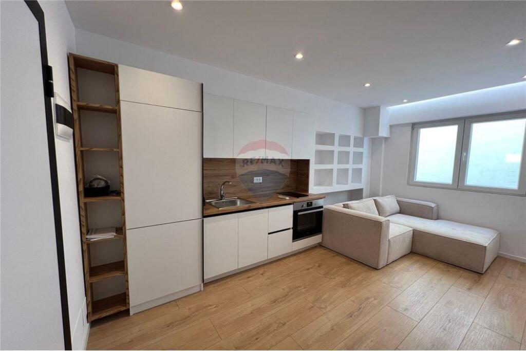 Apartament 1+1 me Qira ne Rrugen Myslym Shyri!