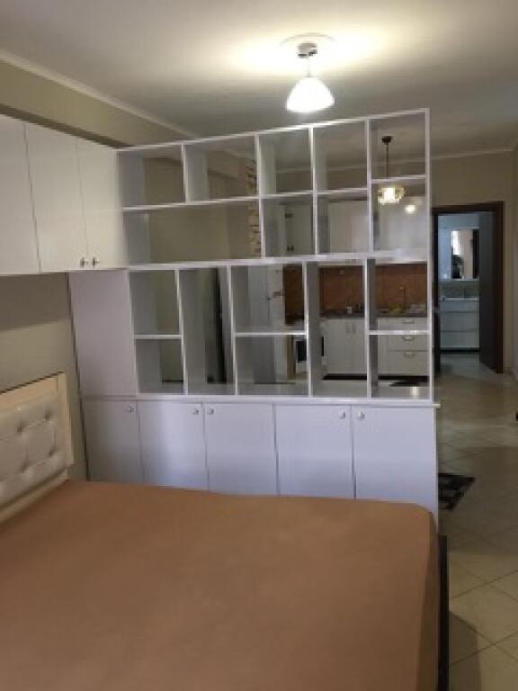 Monolocali in affitto ad Astir 350€