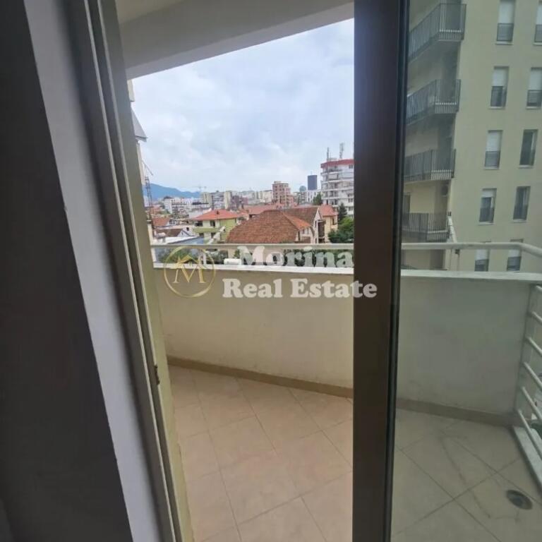 Qera Apartament 3+1+2tualete , Don Bosko 800 Euro/Muaj