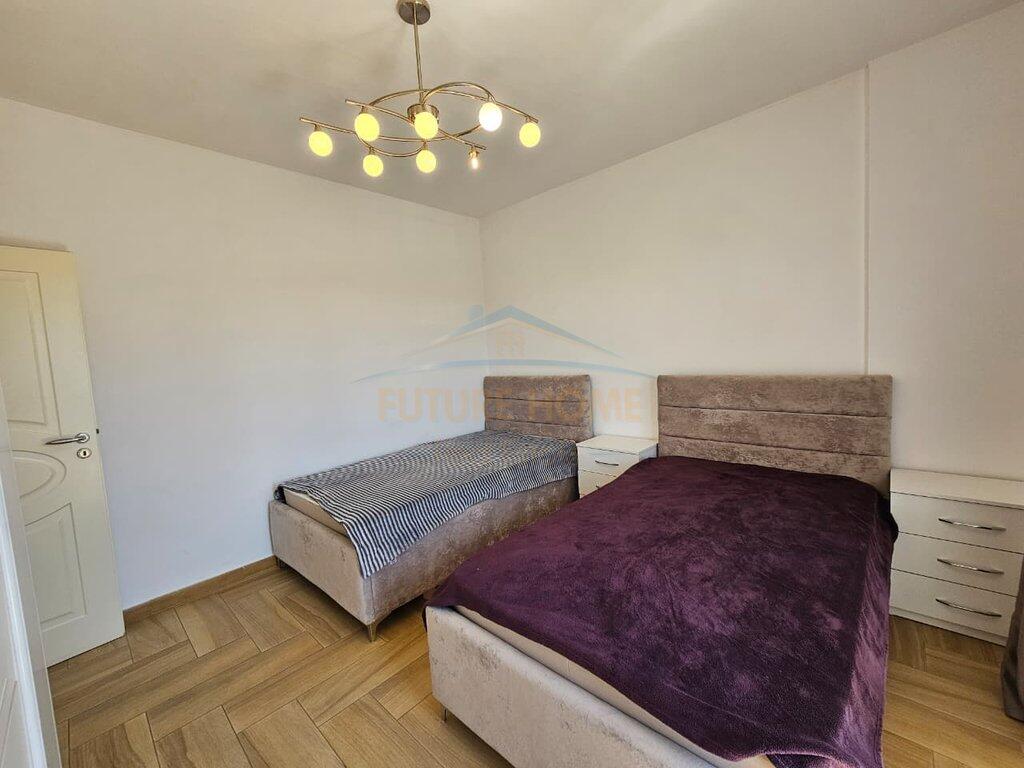 Qera, Apartament 2+1, 21 Dhjetori, Mozaiku , Tirane.