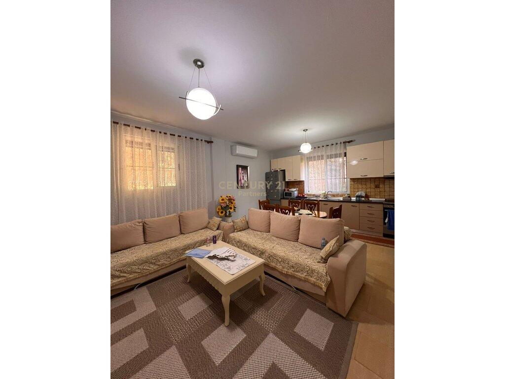APARTMENT 2+1 FOR SALE IN THE HEART OF DURRES NEAR THE AMPHITHEATER!   145,000 €