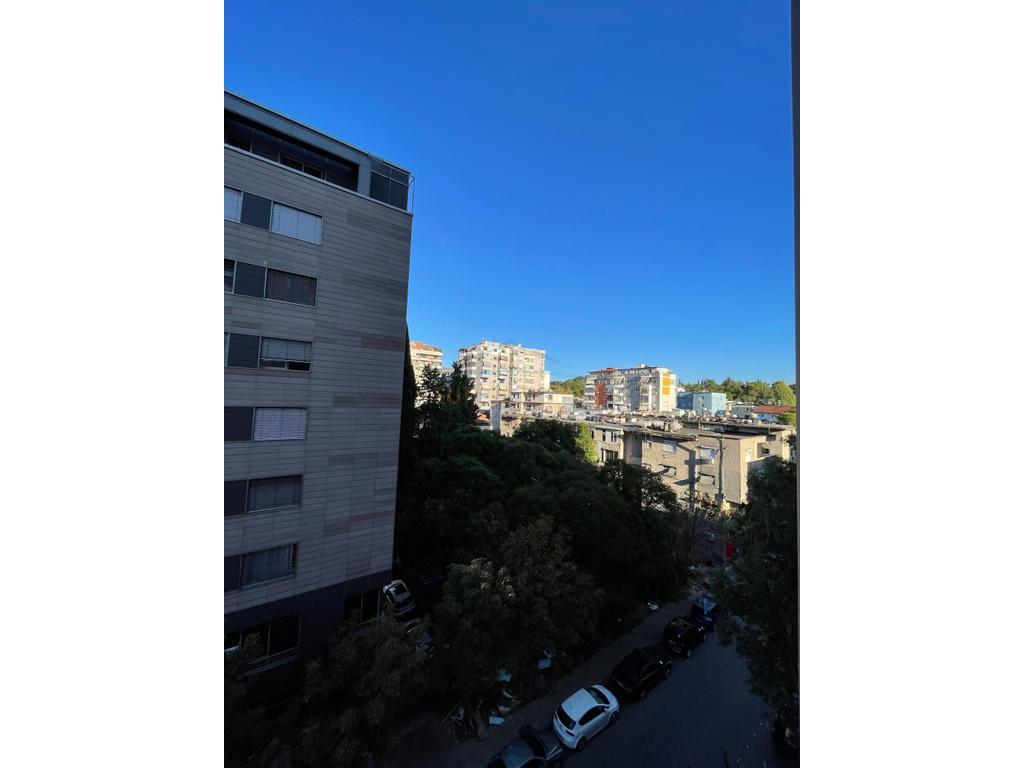 Qera, Apartament 1+1, Blloku, Tiranë.