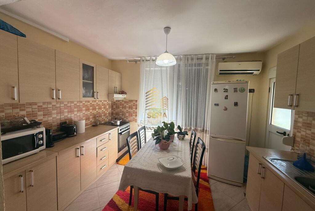 In vendita, Appartamento 3+1+balcone, Oxhaku, 155000 Euro