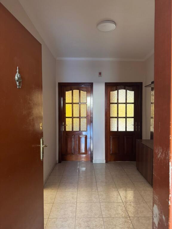 Jepet me qira - banese 100 m2 🏠