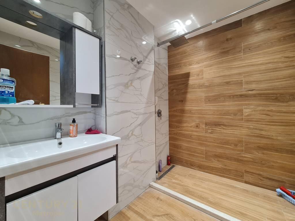 APARTMENT FOR RENT 2+1+2, ZOGU I ZI!