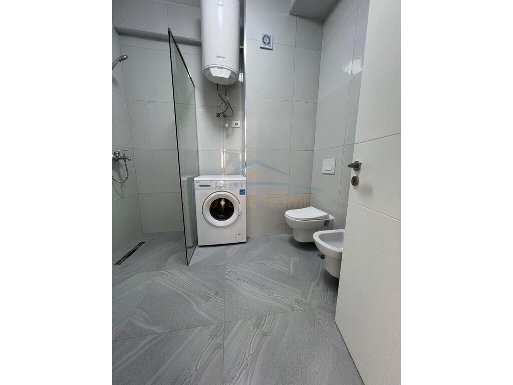 In affitto Appartamento 2+1 + Posto Auto. Nuovo Anello Tirana