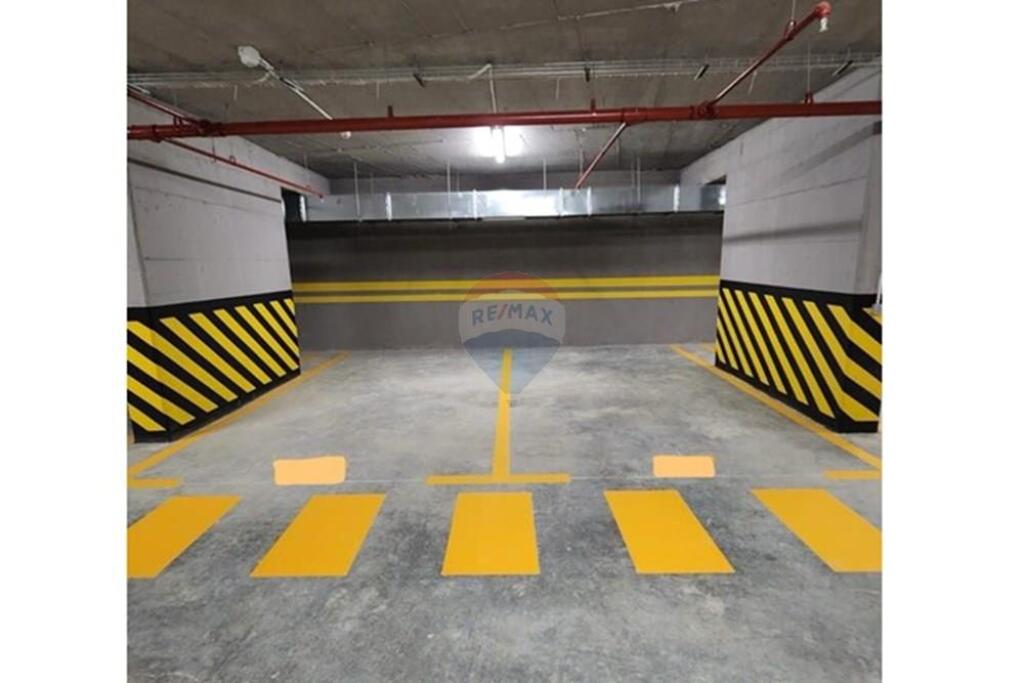Parking Spot for Sale in the Center