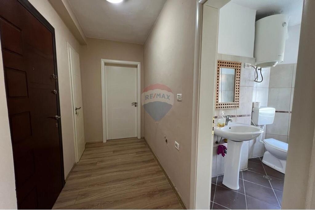 Apartment for rent in Laprak!