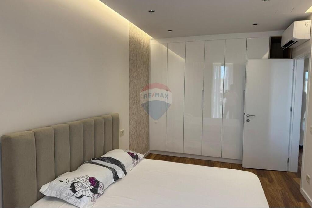 On Mine Peza street at Nova Construction, a 1+1 apartment is offered for rent.