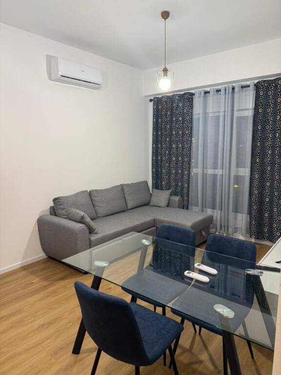 🏢Ne zonen e Ali Demit,Rezidenca Kaimi jepet me qera apartament1+1, i mobiluar.50,000 Leke