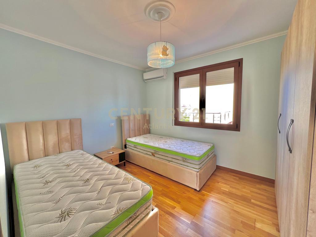 APPARTAMENTO 2 + 1 E VERANDA IN AFFITTO 205M2 IN SPIAGGIA ILIRIA DURRES !