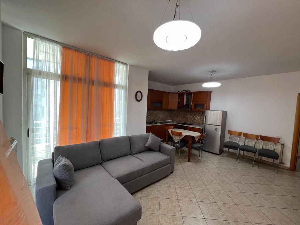 Apartment 2+1+2 for rent Paris Commune