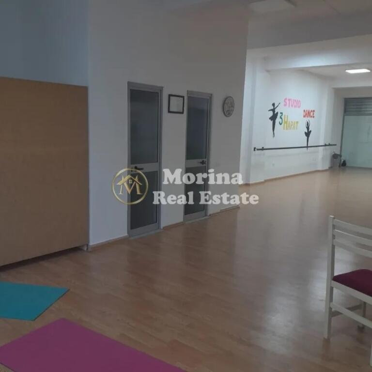 Shop for Rent, Cabej- Misto Mame Buildings, 600 Euro/Month