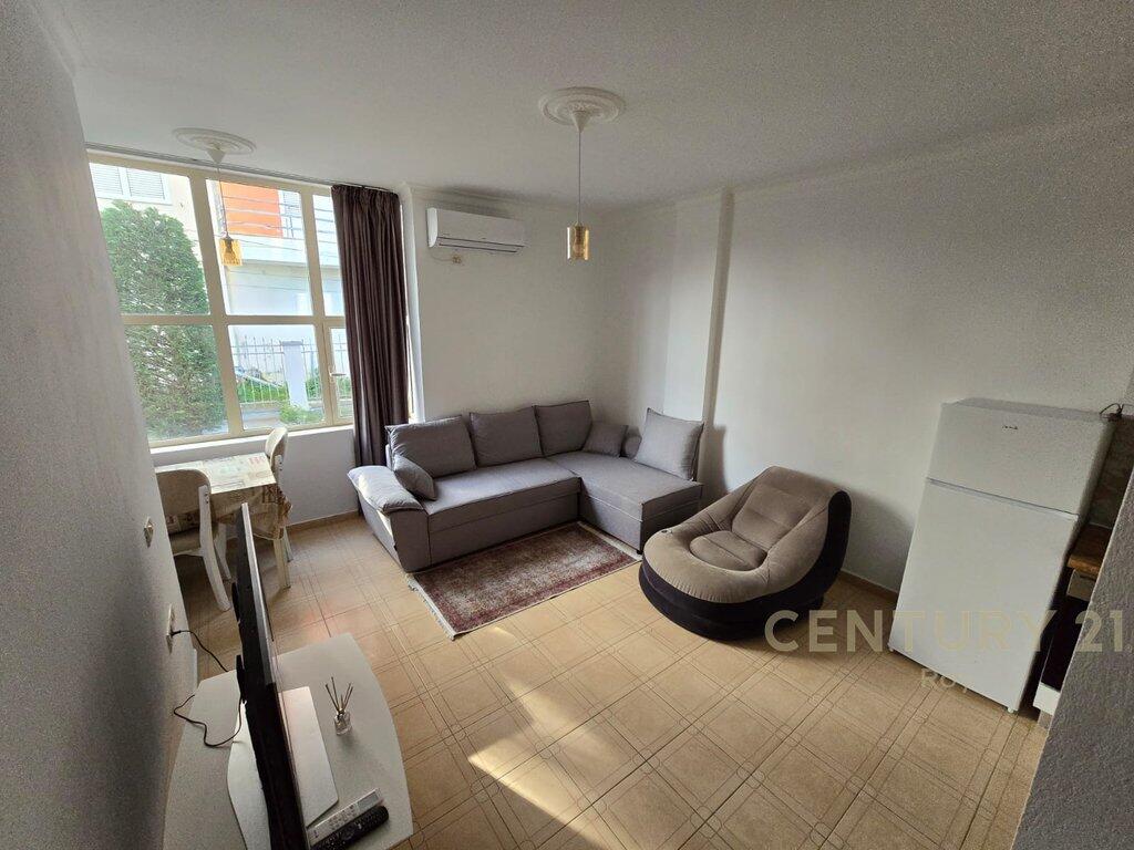 SHITET APARTAMENT 1+1 TEK MALI I ROBIT!