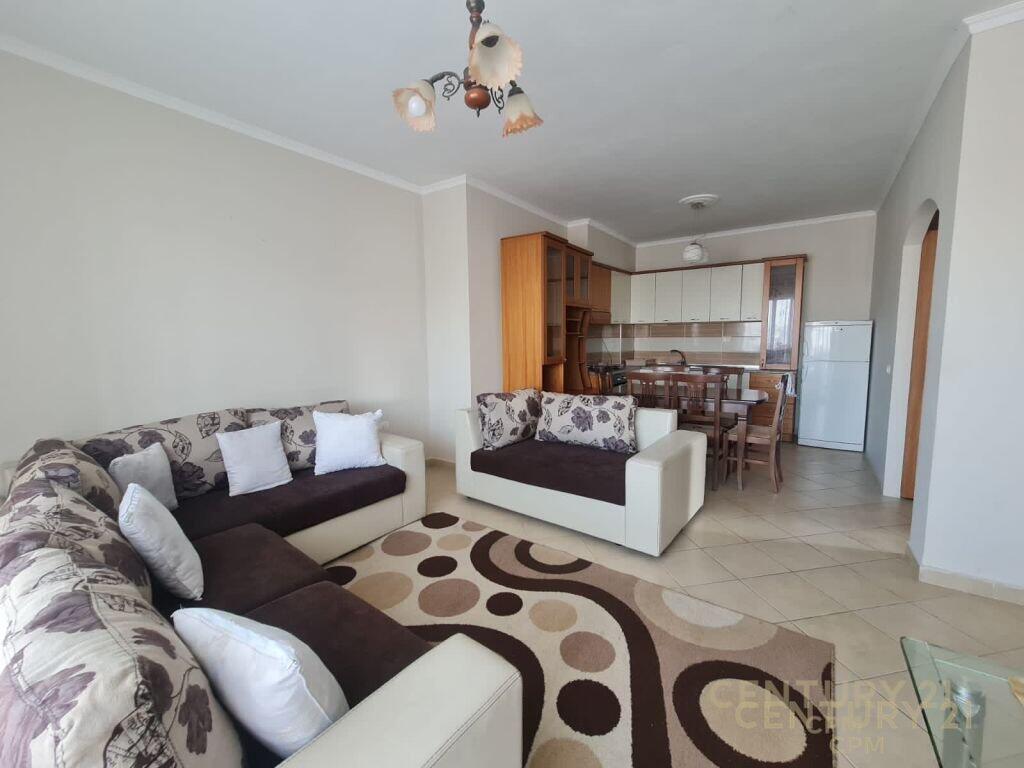 JEPET ME QIRA APARTAMENT 2+1 NE FRESK!!