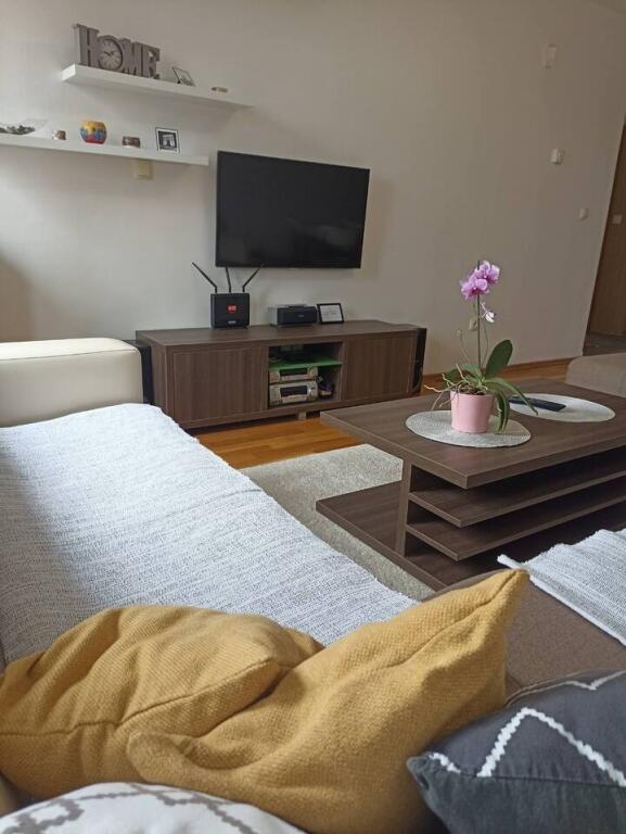 Apartment For Rent 2+1 At Bardhyl Street (ID B221320) Tirana