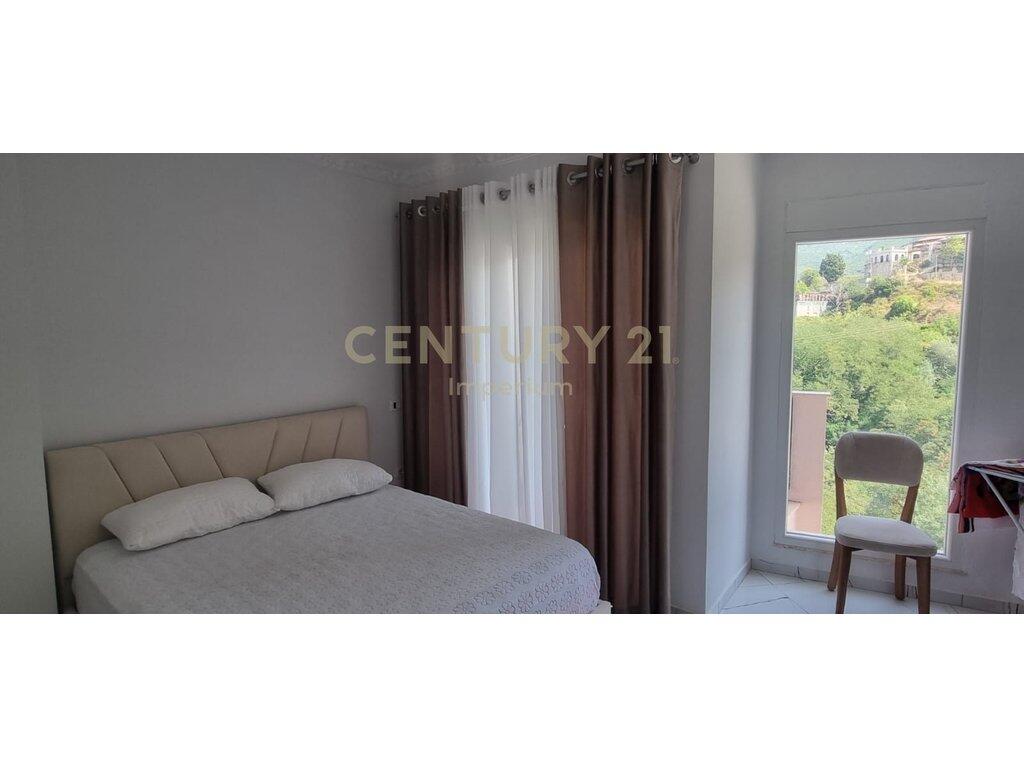 Apartament 2+1 me Qira në Fresk