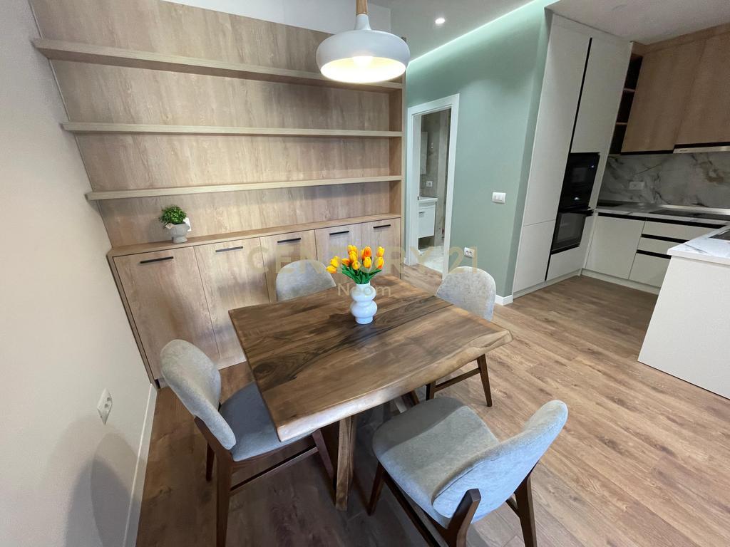 QIRA, APARTAMENT 2+1 TEK LIQENI I THATE - I SAPO INVESTUAR!