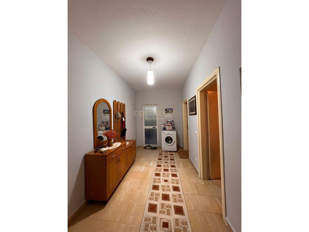 APARTMENT 2+1 FOR SALE IN THE HEART OF DURRES NEAR THE AMPHITHEATER!   145,000 €
