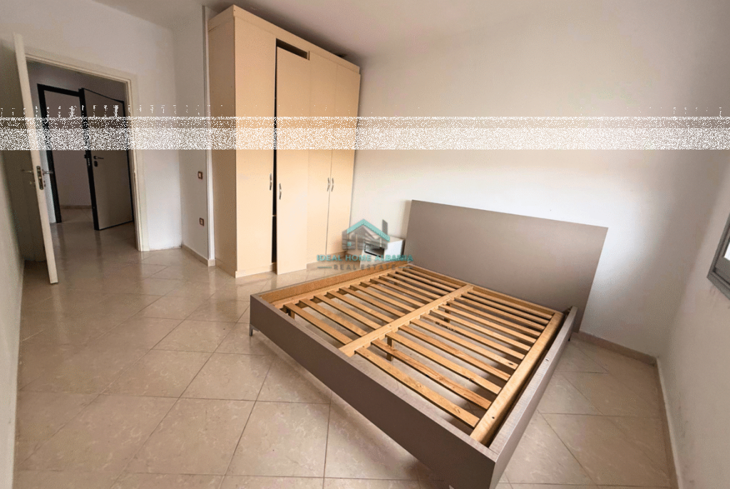 Ish-Kombinati,Vlore- Shitet apartament 1+1+Ballkon (Cmim ekskluziv)
