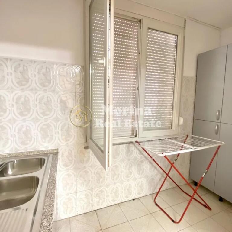 Rent, Apartment 2+1+Parking Space Fortuzi St.,700Euro/month