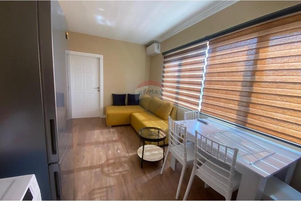 Ofrohet apartament 2+1 me qira