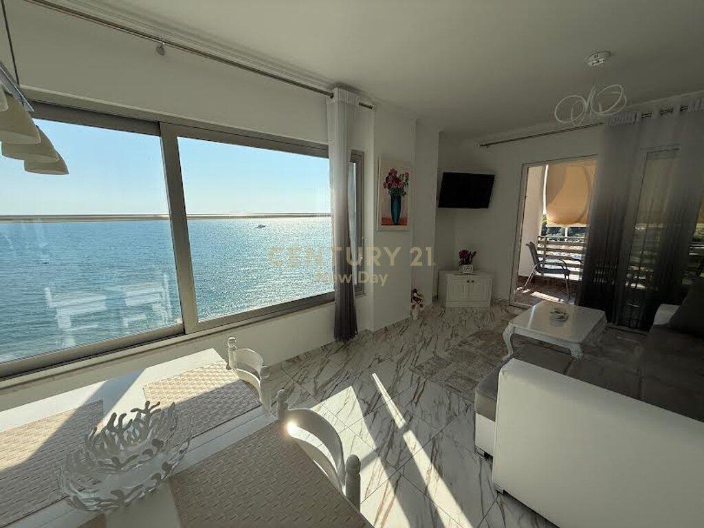 Apartament 2+1 Me Qira në Currila.
