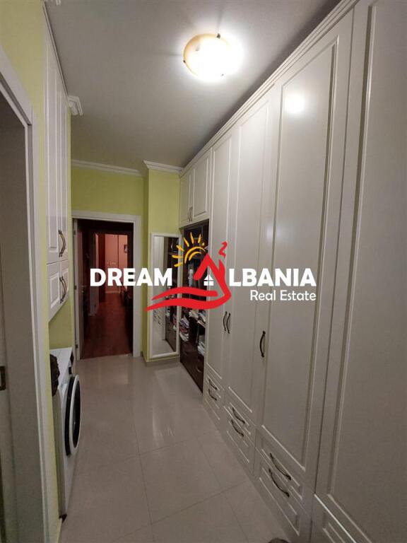 Appartamento 2+1 in vendita, Kinostudio (ID 41212050)