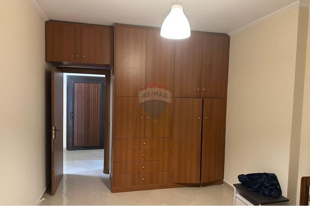 Affittasi appartamento 1+1 a Kodra e Diellit