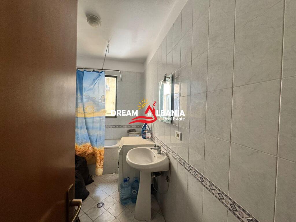 Apartament 2+1 me qera tek Zogu i Zi, Rruga Muhamet Gjollesha ne Tirane (ID 4221801)