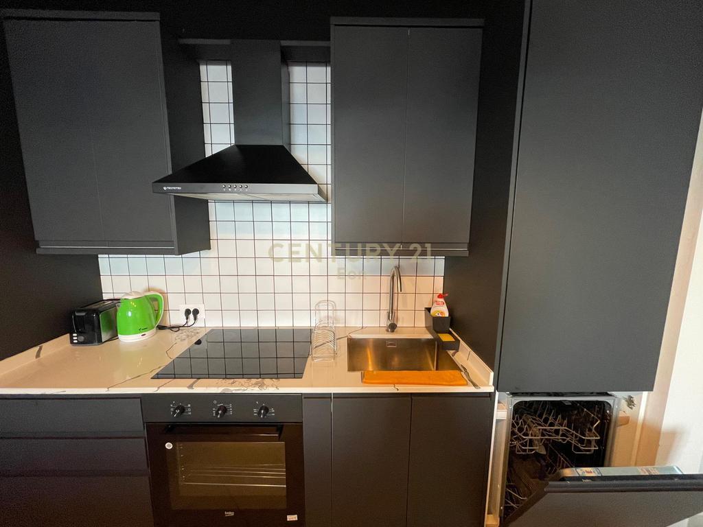 FOR RENT 1+1 APARTMENT IN VILA ZOGUT, SEA VIEW!
