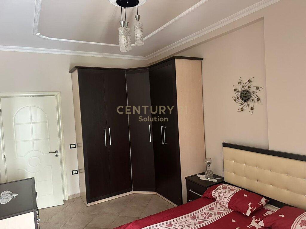 DISPONOJME APARTAMENT 3+1 PER QIRA NE FRESK!
