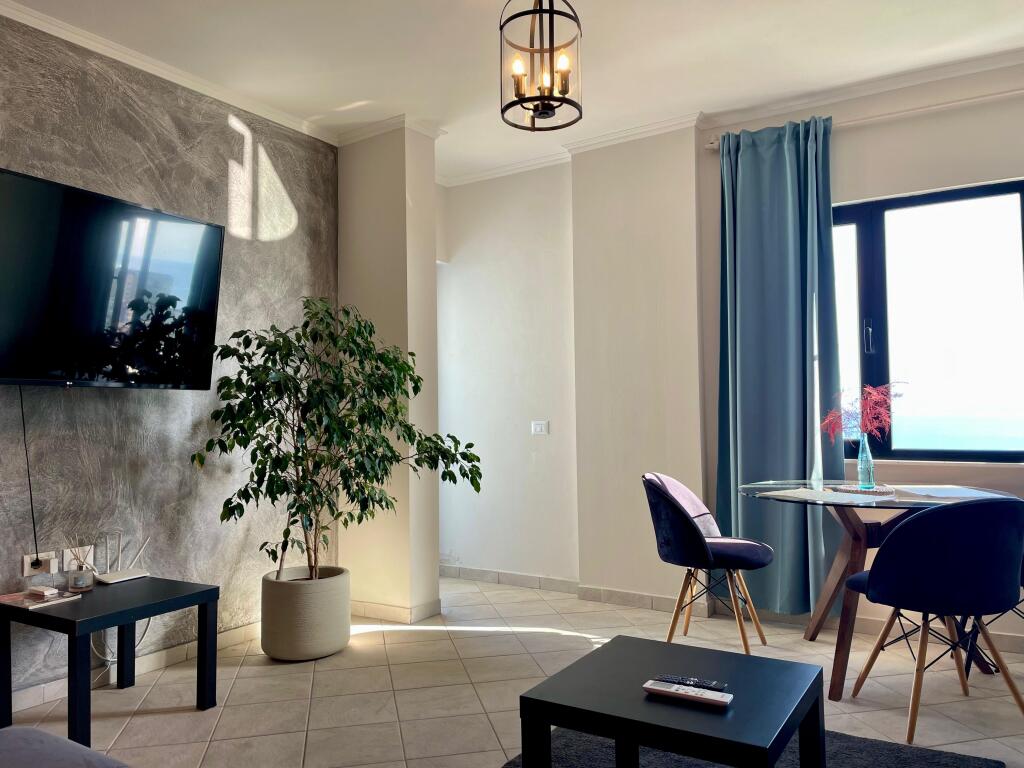 FOR RENT 1+1 APARTMENT AT VILA ZOGU, SEA VIEW!