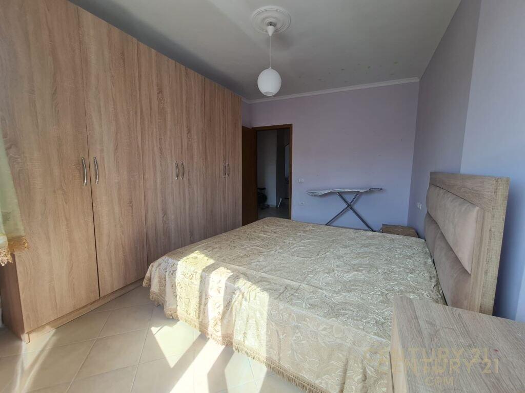 JEPET ME QIRA APARTAMENT 2+1 NE FRESK!!
