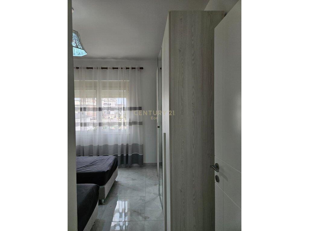 FOR RENT APARTMENT 2+1+2, NEAR THE INDUSTRIAL MARKET IN DURRES!