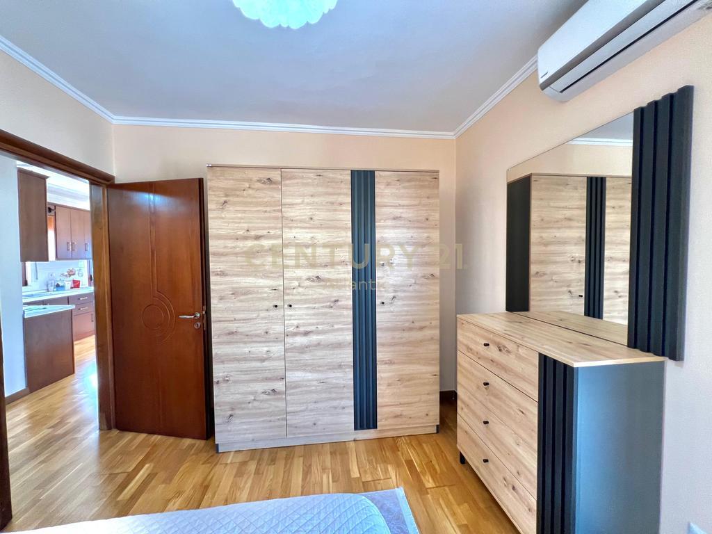 APPARTAMENTO 2 + 1 E VERANDA IN AFFITTO 205M2 IN SPIAGGIA ILIRIA DURRES !